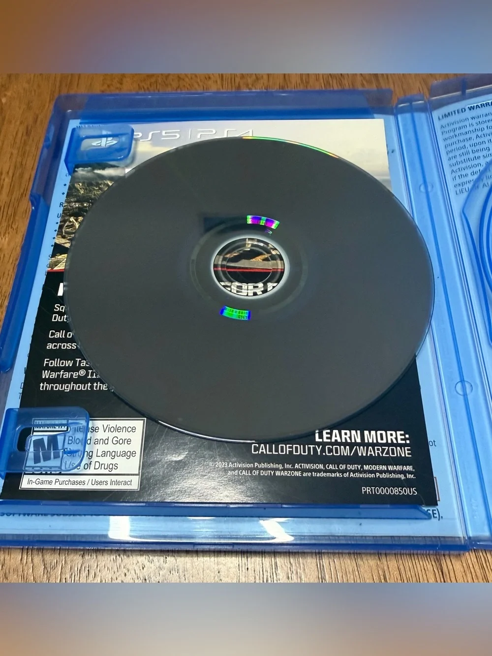 Call of Duty Modern Warefare III - PlayStation 5 [Great Condition]